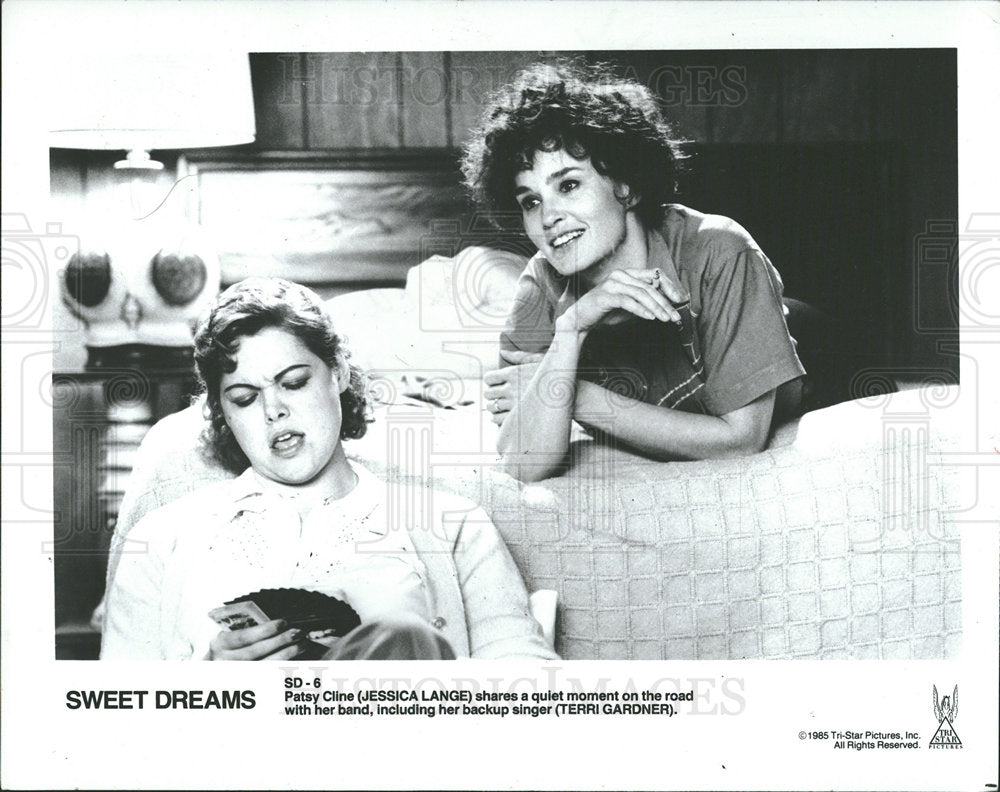 1986 Press Photo Sweet Dreams Starring Jessica Lange - Historic Images