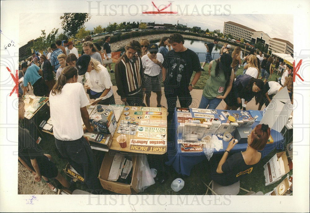 1992 Press Photo Lollapalooza Festival - Historic Images