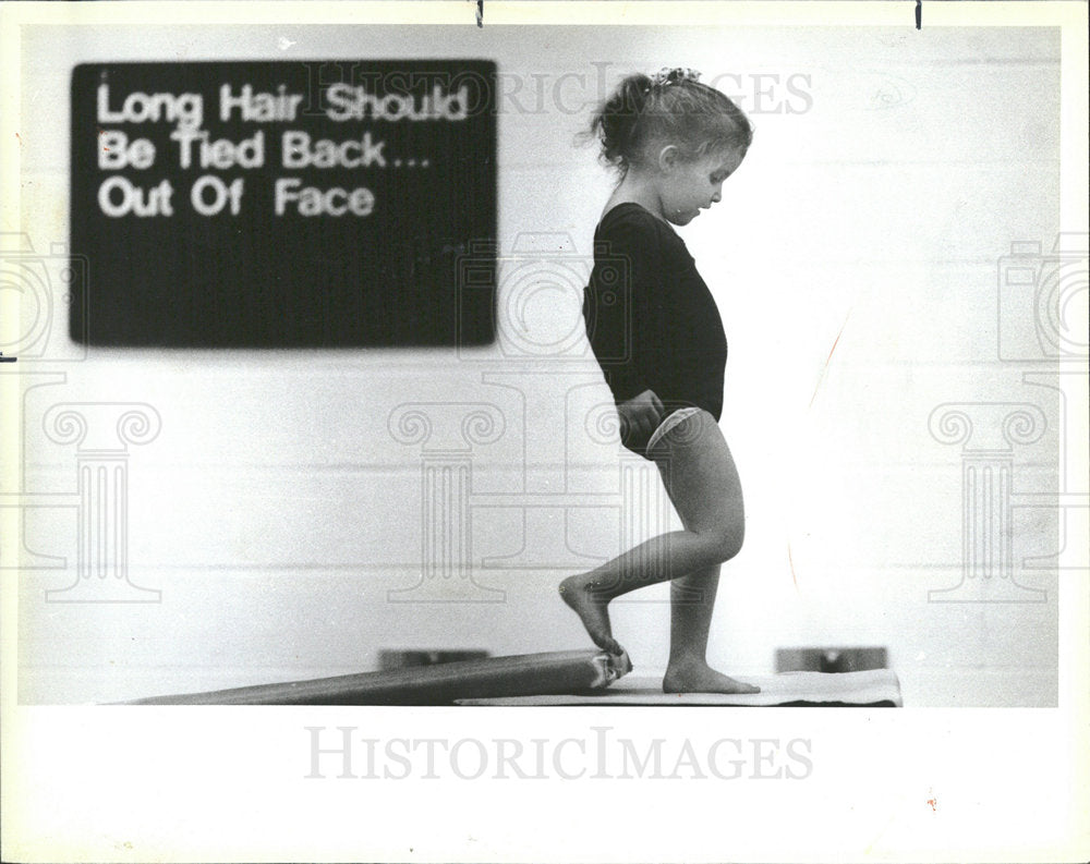 1984 Press Photo Northbrook Gymnastics Training Center - Historic Images