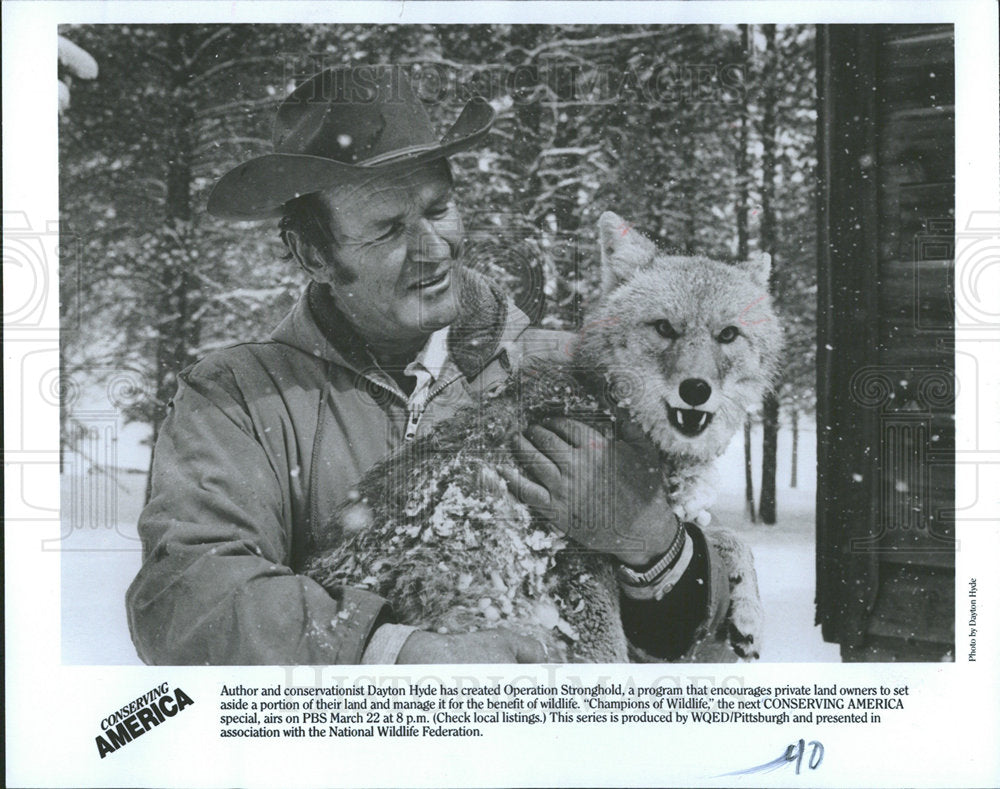 1989 Press Photo Author Dayton Hyde America Activist  - Historic Images