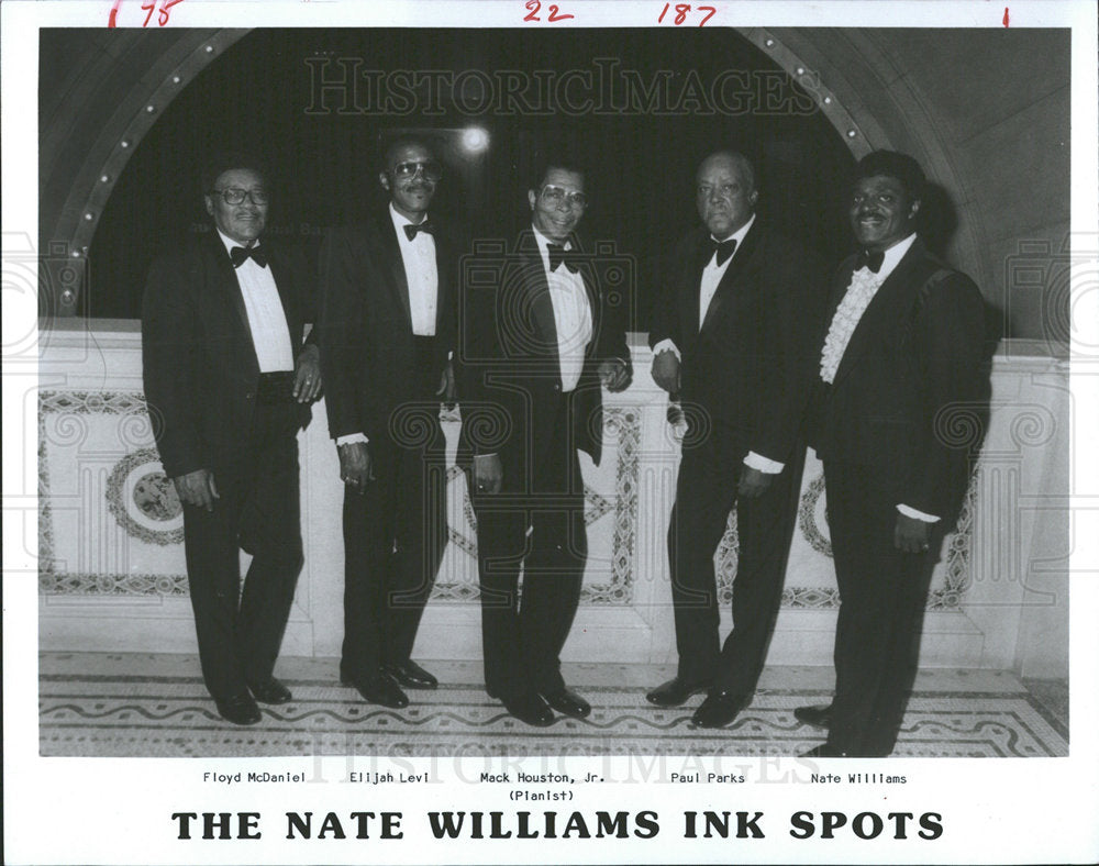 1986 Press Photo Musicians The Nate Willliams Ink Spots - Historic Images