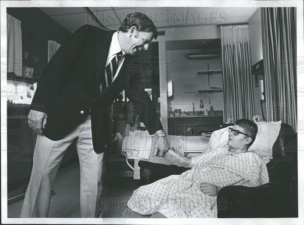 1978 Press Photo Dennis Clark Presbyterian Hospital - Historic Images