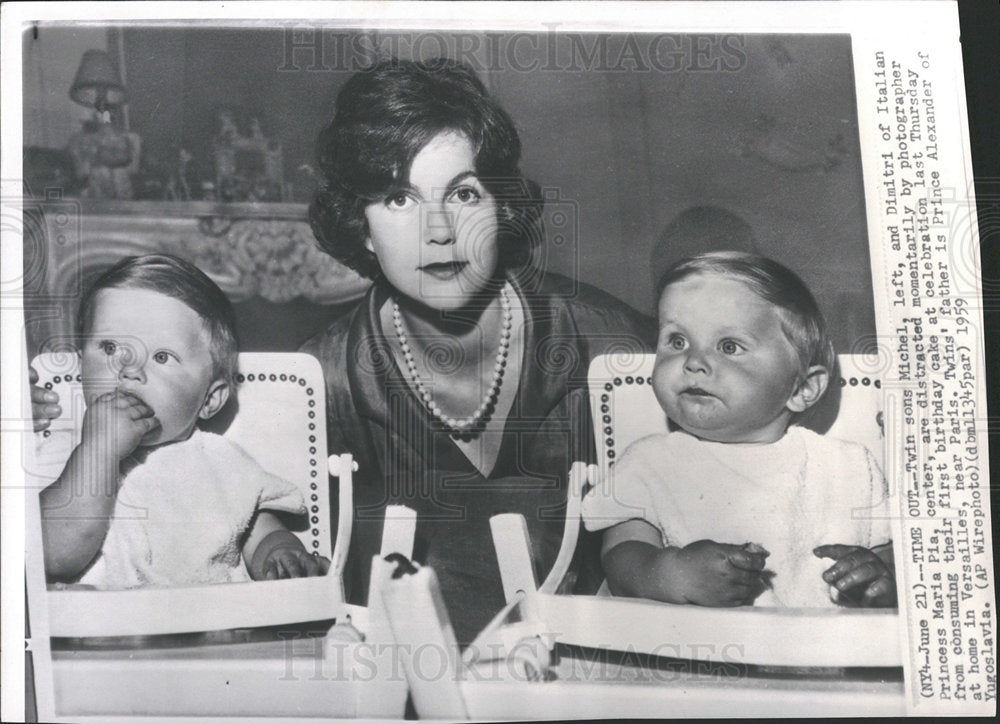 1959 Press Photo Twin sons Michel Italian Maria Pia  - Historic Images