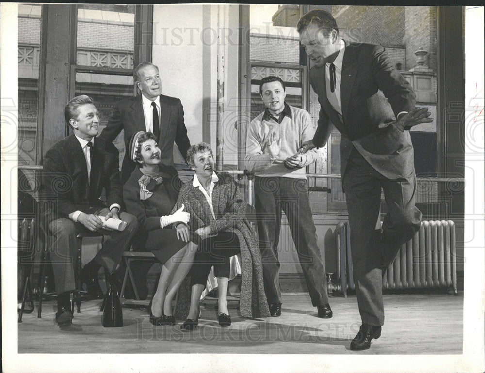 1957 Press Photo Steve Lawrence American Singer Actor - Historic Images