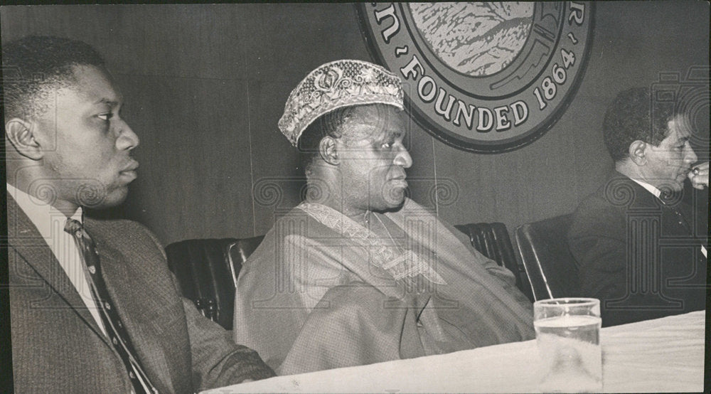 1964 Press Photo Ruadiri Adeo ambassador Nigeria Malawi - Historic Images