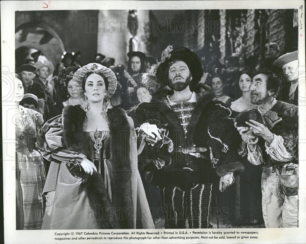 1967 Press Photo Taming Shrew Elizabeth Taylor Burton - Historic Images