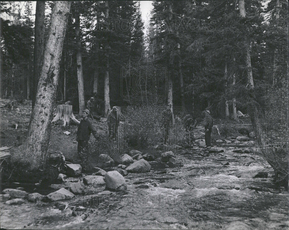 Press Photo CCC boys Hixon spot National Forest Bow - Historic Images