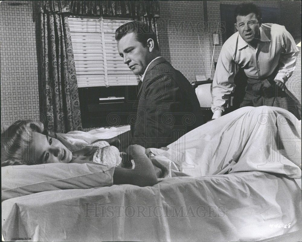 1960 Photo Actor Richard Buton In The Bramble Bush - Historic Images