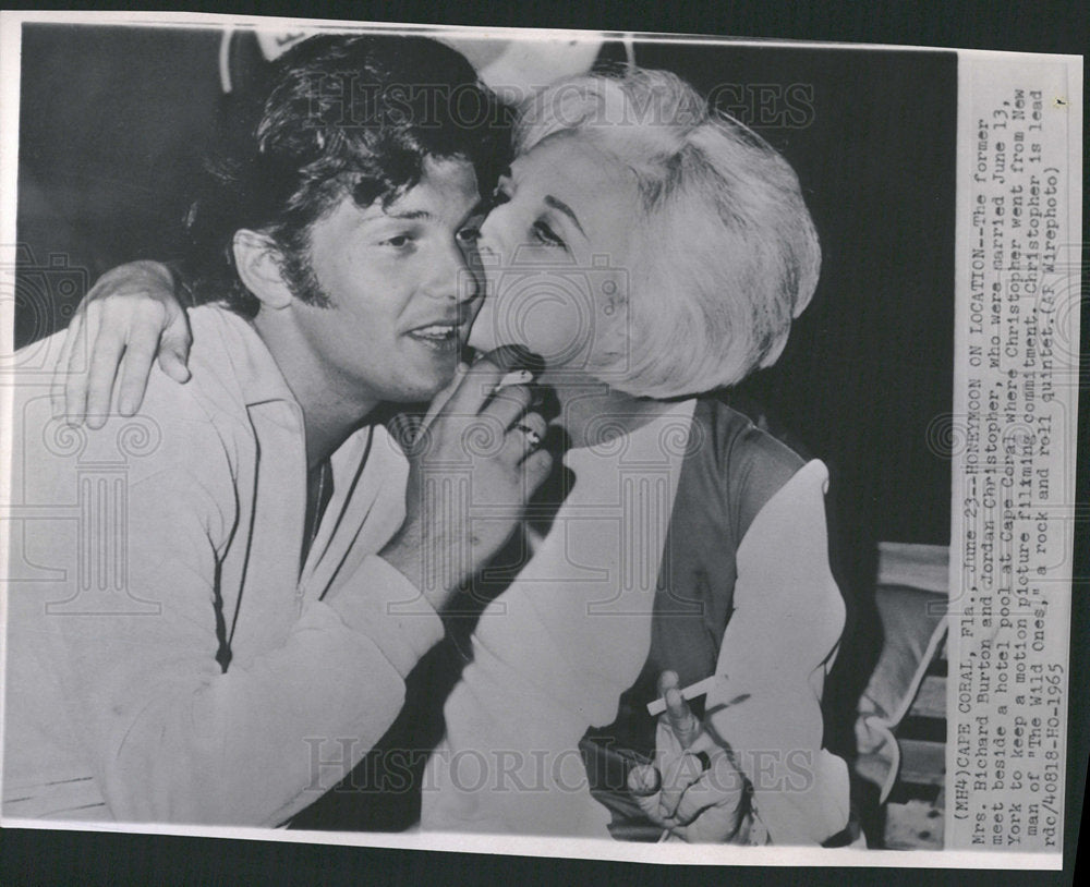 1965 Press Photo Actor Richard Burton's Wife Sybil - Historic Images