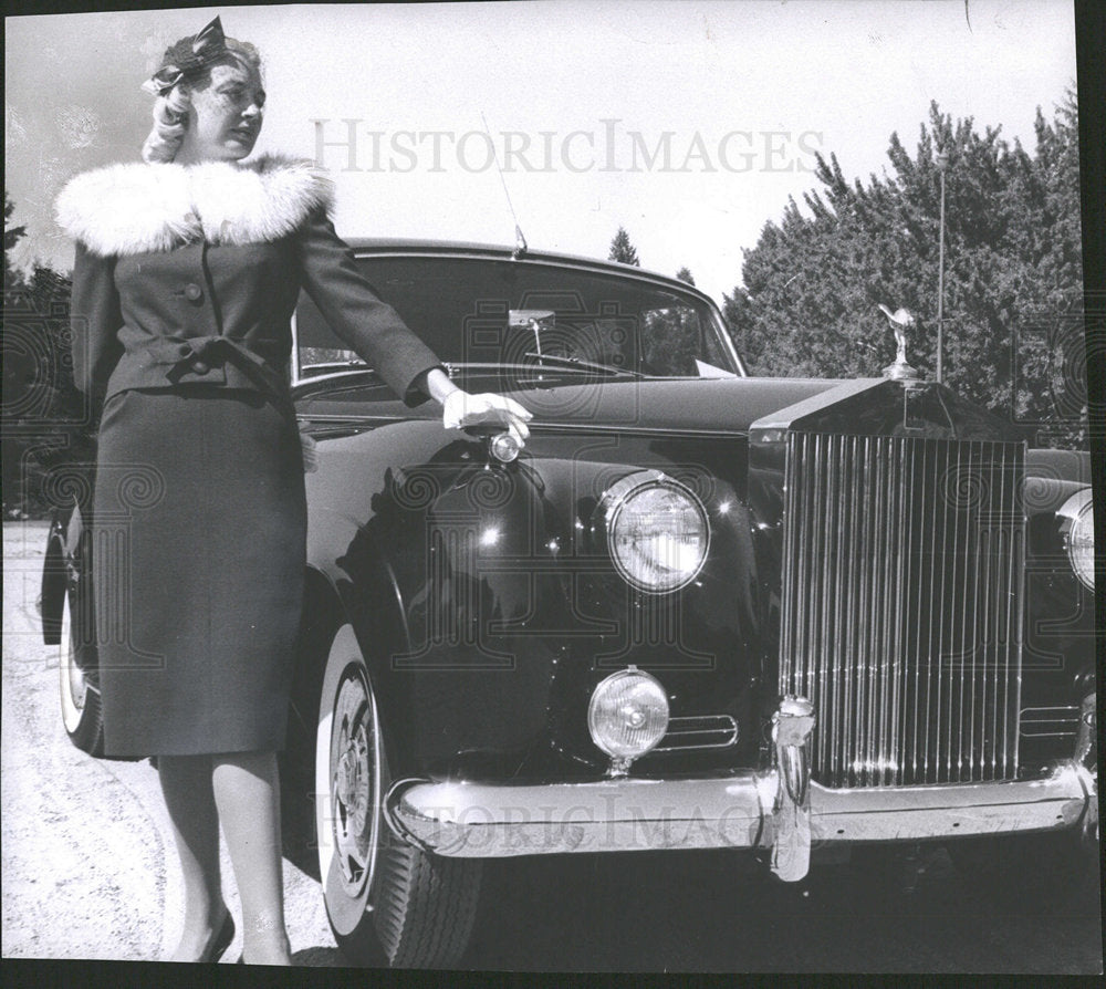 1958 Mrs. Bruce Kistler Denver Socialite-Historic Images
