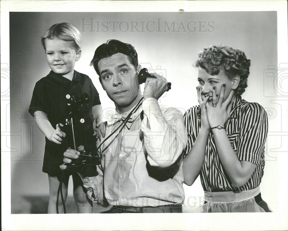 1939 Press Photo Blondie Dumpling dagwood finger face  - Historic Images