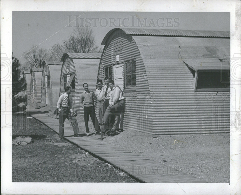 1946 Press Photo Quoncet Hut Village MSC Veterans - Historic Images