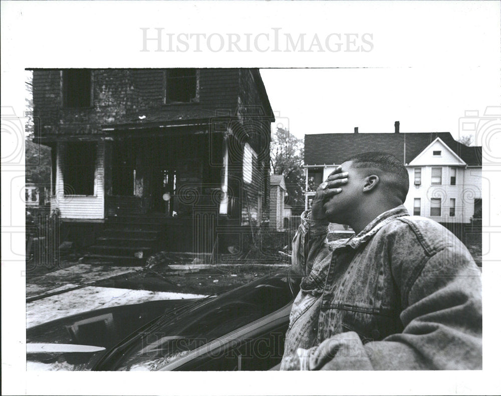 1990 Press Photo Fires Detroit  - Historic Images