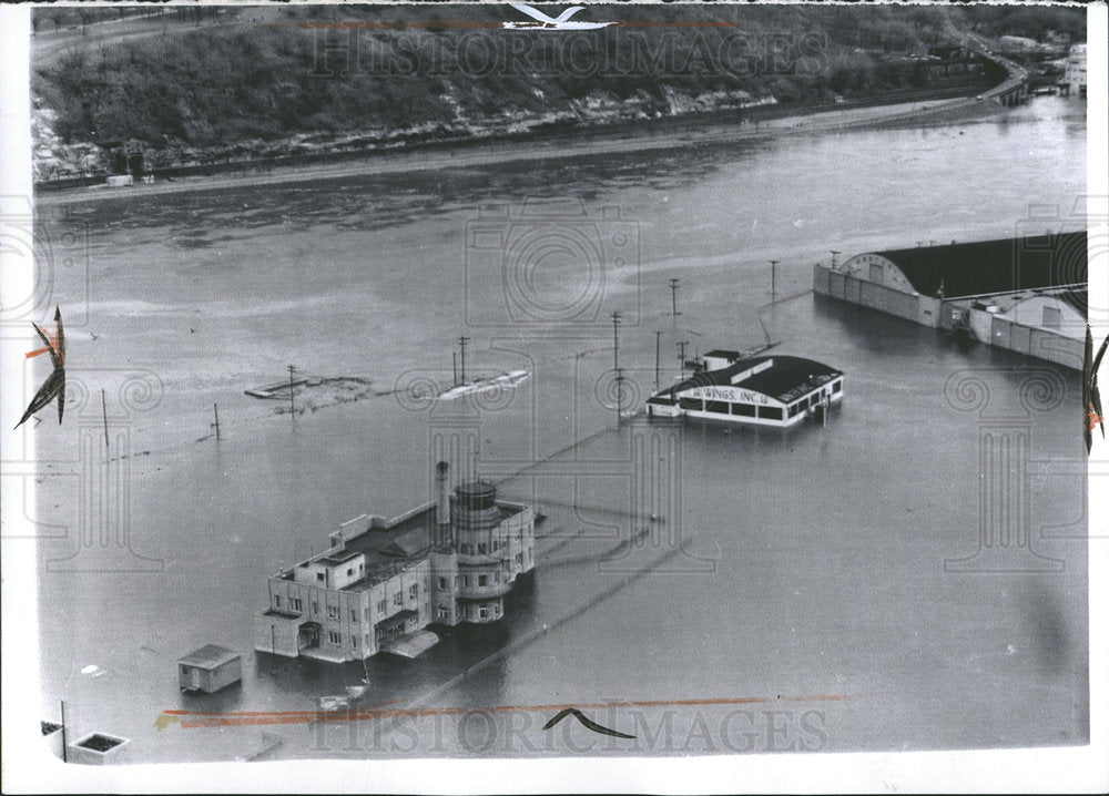 1965 Press Photo Flood waters Mississippi River - Historic Images
