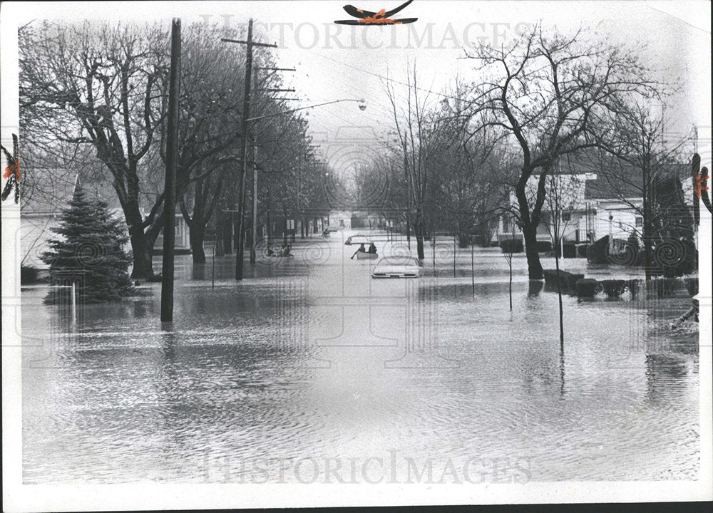 1972 Press Photo Floods Ohio - Historic Images