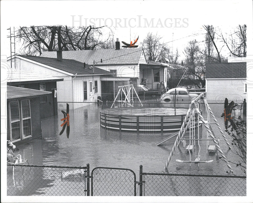 1972 Press Photo Ohio Floods - Historic Images