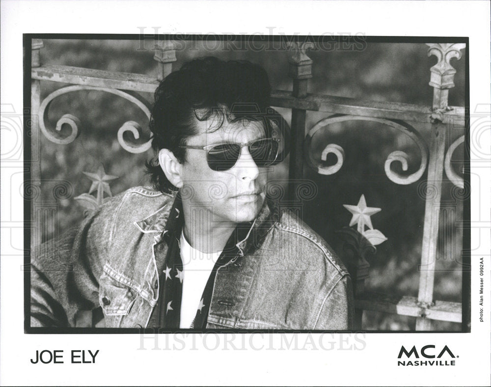 1992 Press Photo Joe Ely American singer songwriter - Historic Images