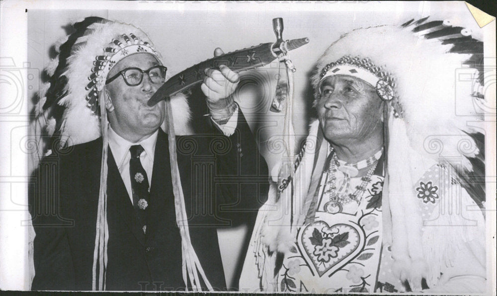 1957 LEONARD HALL CHIEF REPUBLICAN COMMITTE - Historic Images