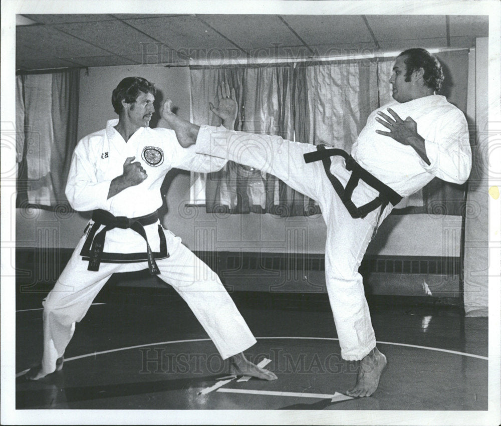 1978 Press Photo US Karate Team Practicing Blocks - Historic Images