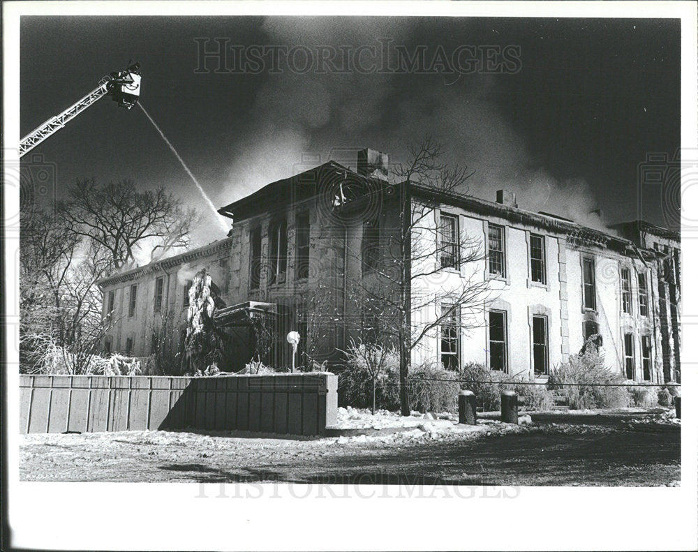 1981 Press Photo University of Michigan, Fire  - Historic Images