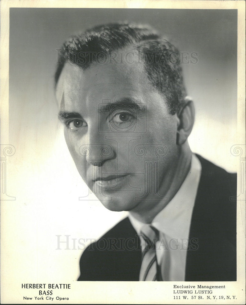 1967 Press Photo Herbert Beattie Bass New York Opera - Historic Images