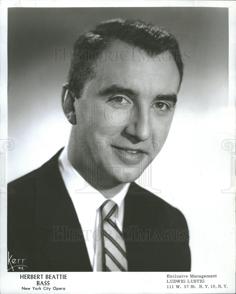 1963 Press Photo Herbert Beattie, Opera - Historic Images