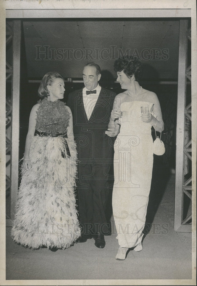 1967 Press Photo Mrs. Marshall Barnard Denver Rea Shaw - Historic Images