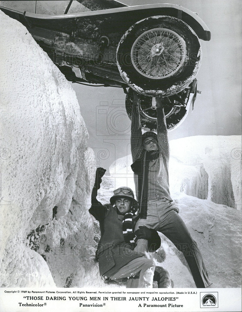 1969 Press Photo Those Daring Young Men in Their Jaunty - Historic Images