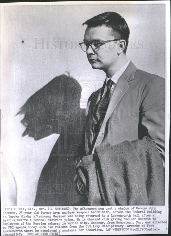 1962 Press Photo Technician George John Gessner Tried - Historic Images