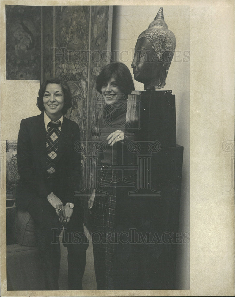 Press Photo Gerry Agron Wife - Historic Images