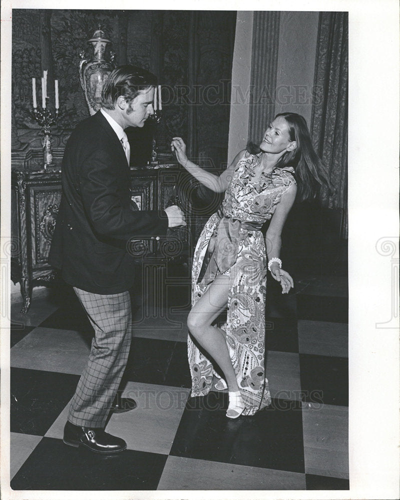 1971 Press Photo Mr. & Mrs. Ronald Adams - Historic Images
