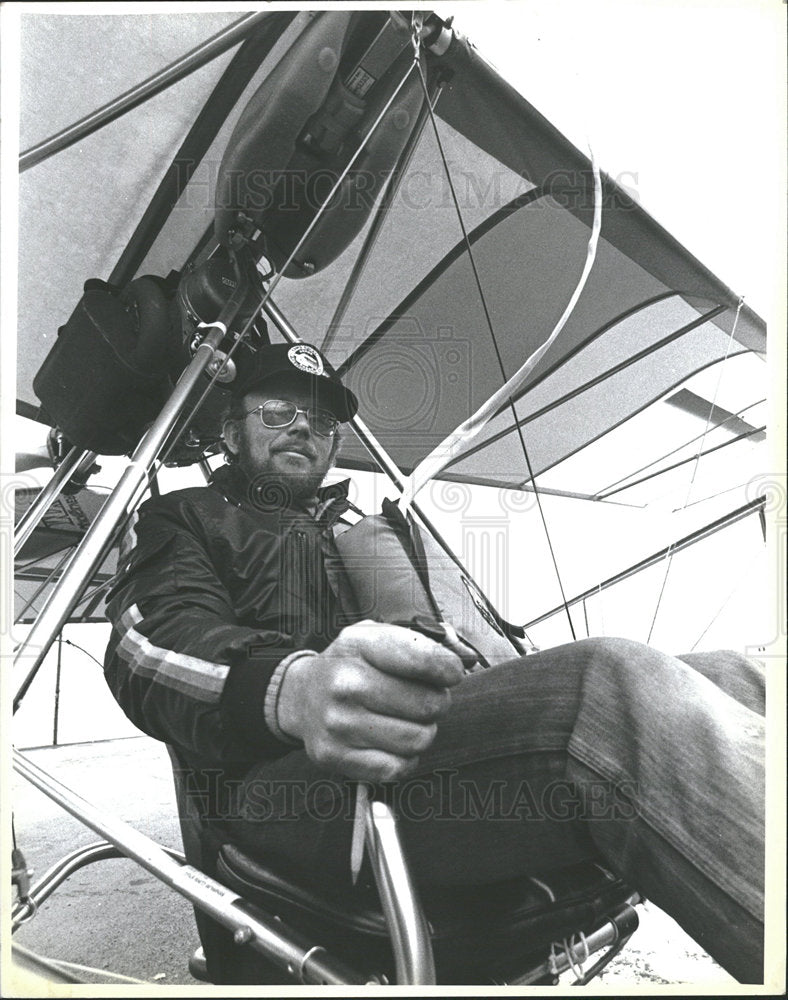 1984 Press Photo Jim Anderson of Feathair - Historic Images