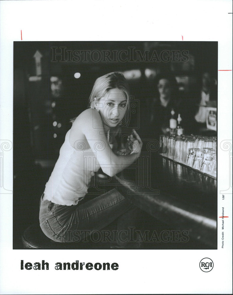 1997 Press Photo Leah Andreone American Musician - Historic Images
