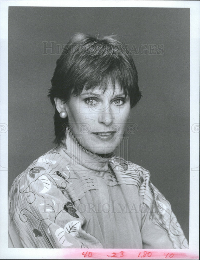 1985 Press Photo Susan Clark, Close Caption - Historic Images