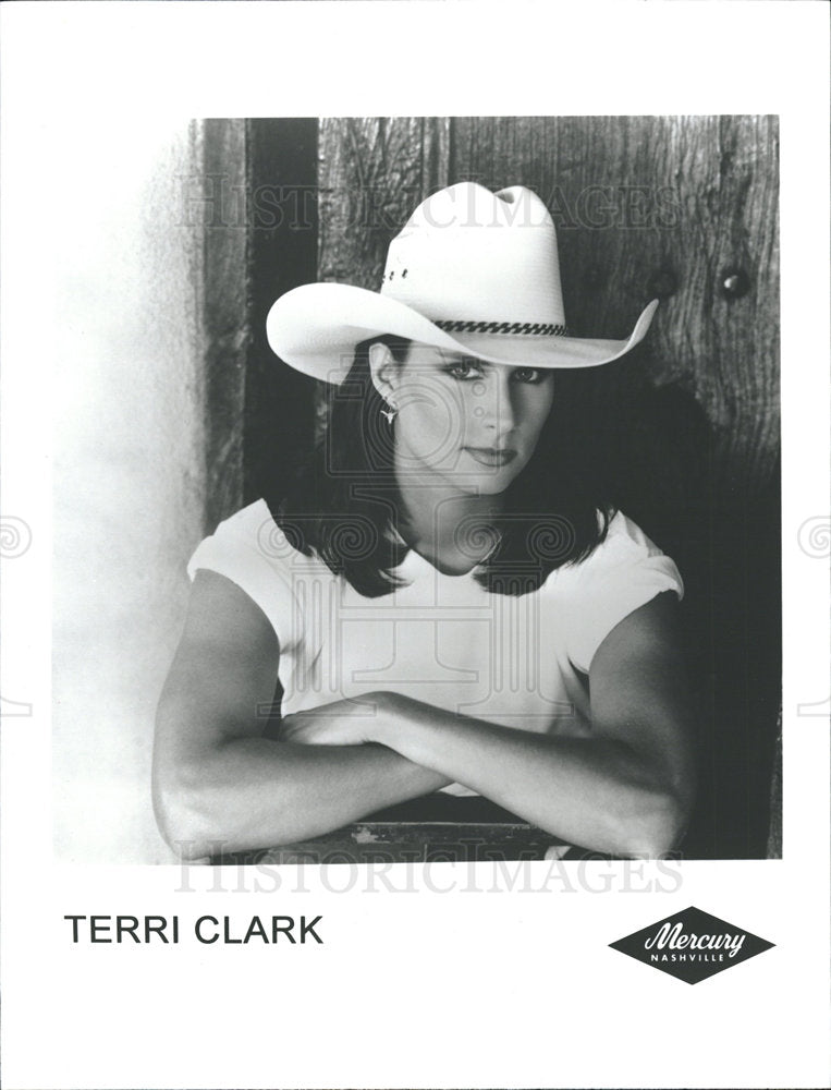 1997 Press Photo Terri Clark Country Music Singer - Historic Images