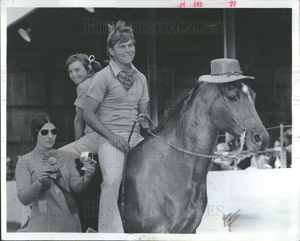 1974 Press Photo Doug Clark Horse Racing Jockey Chicago - Historic Images