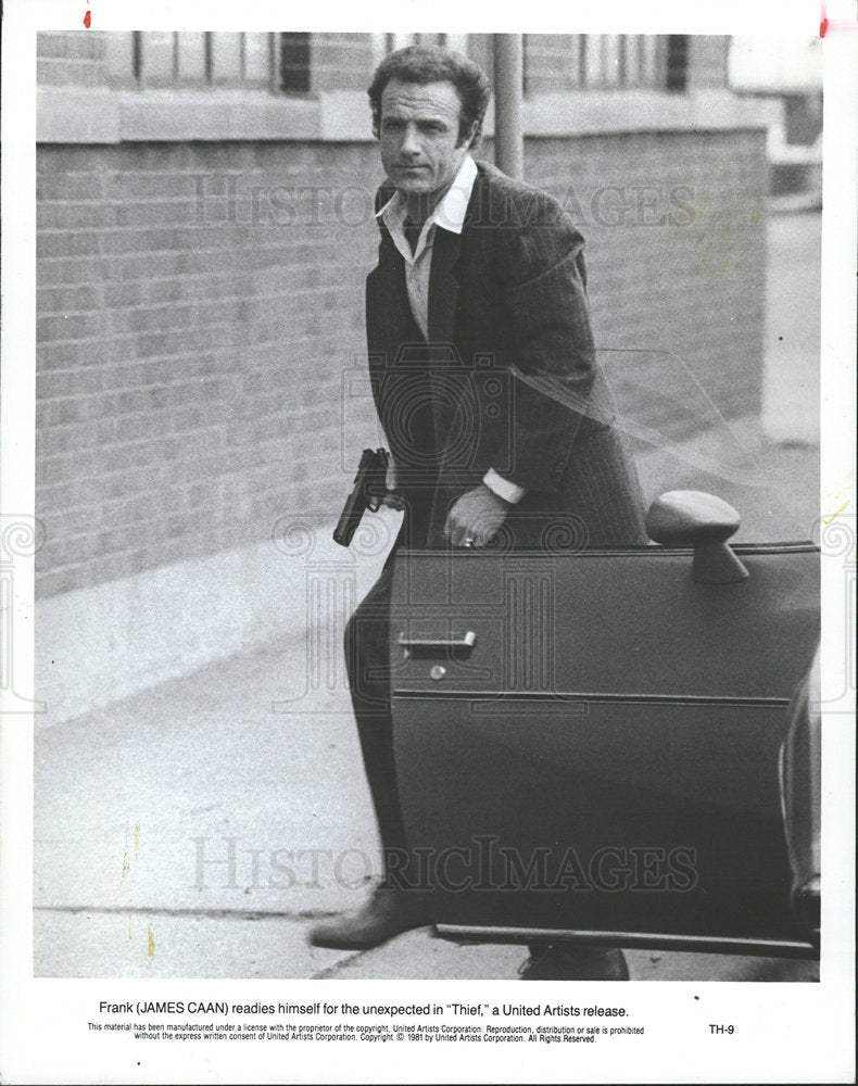 1981 Press Photo James Caan Actor Frank Thief - Historic Images