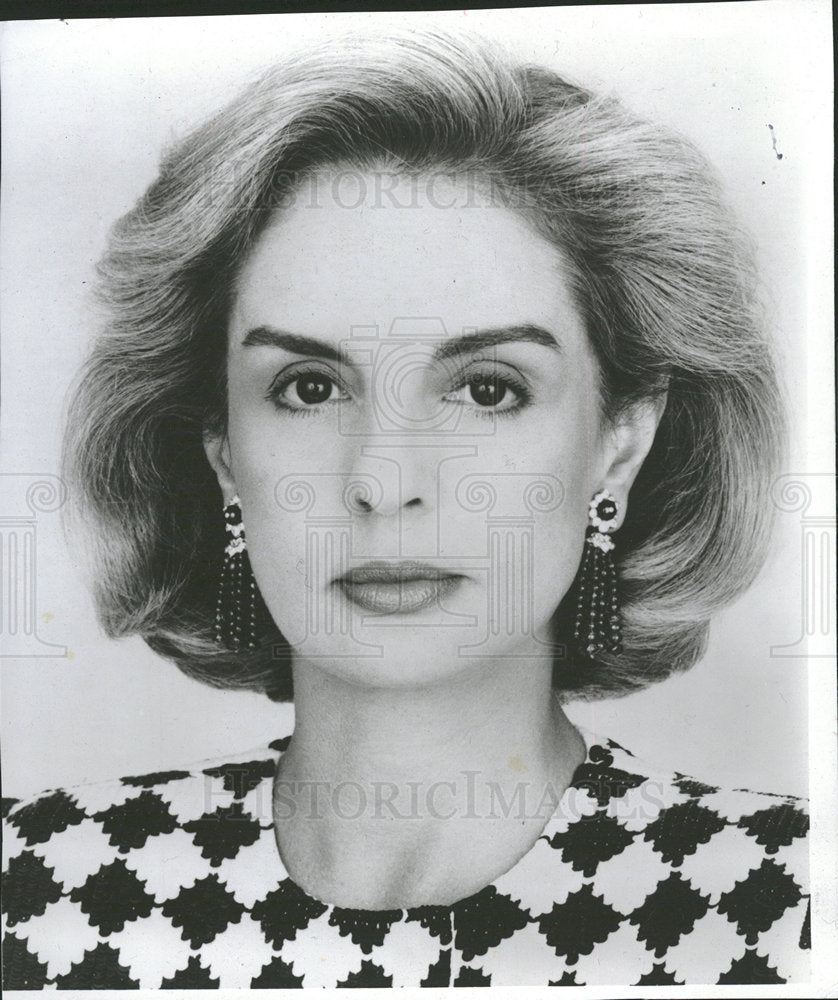 1994 Press Photo Carolina Herrera fashion designer  - Historic Images