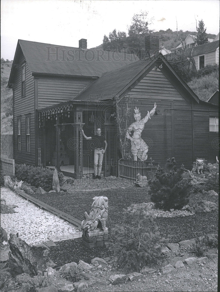1966 Press Photo Richard Hicks - Historic Images