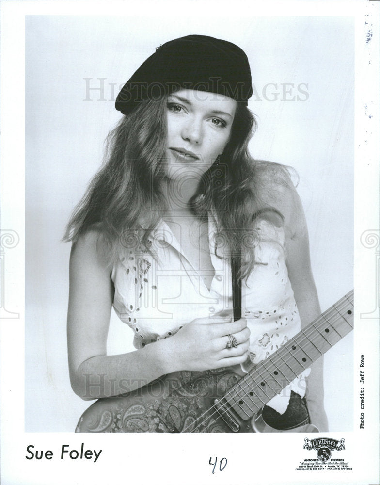 1992 Press Photo Sue Foley Guitarist Blues Singer - Historic Images