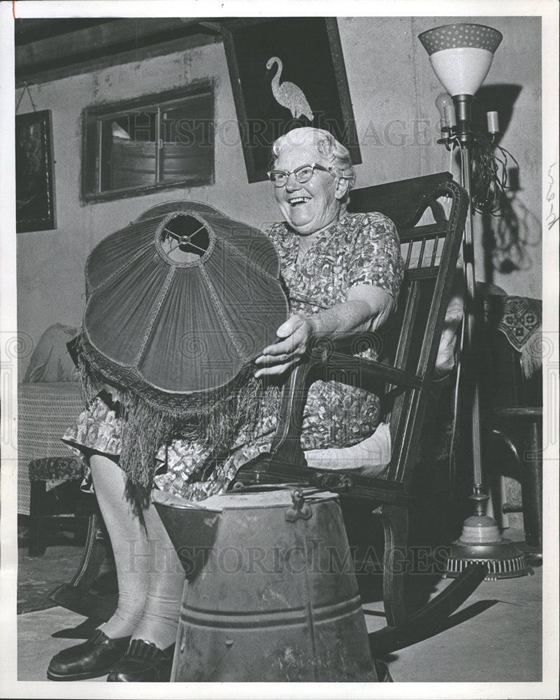 1966 Press Photo Mrs Annie Emore Veteran Old Dillon  - Historic Images