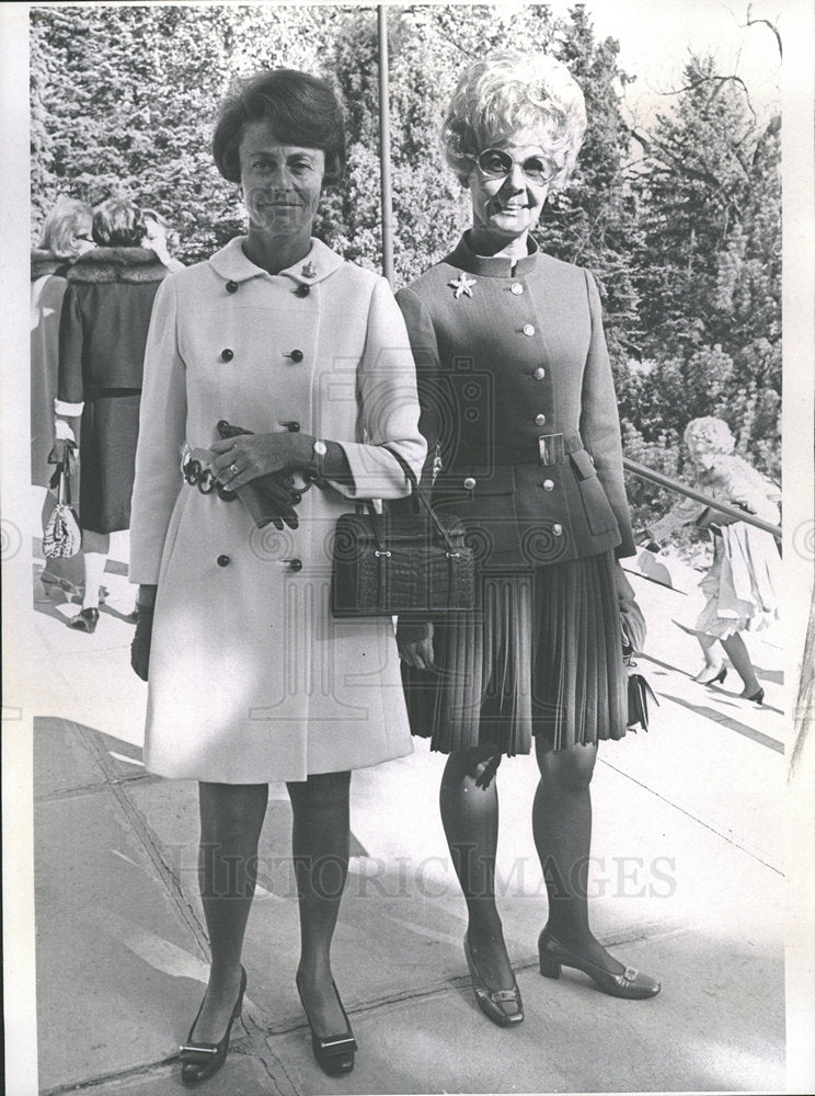 1968 Press Photo Myron Emrich  - Historic Images