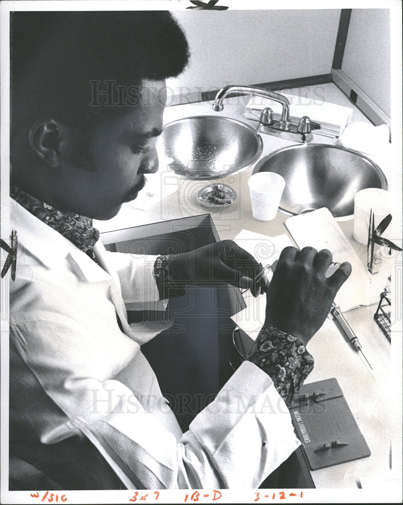 1972 Press Photo STCKLE CELL MOBILE AT KERN BLOCK - Historic Images