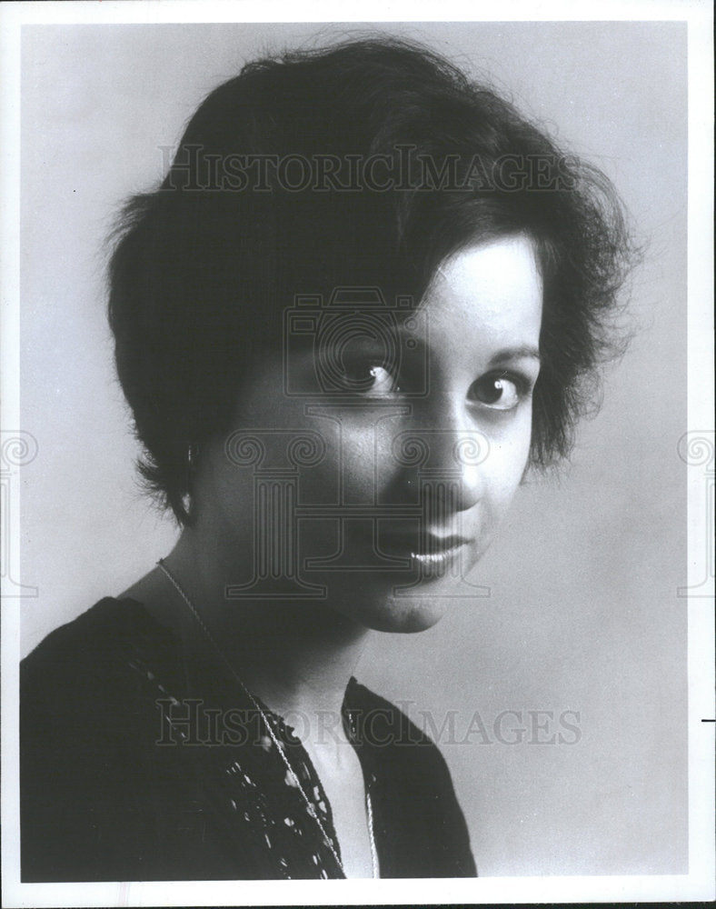 1978 Press Photo Janice Hall soprano smile black dress  - Historic Images