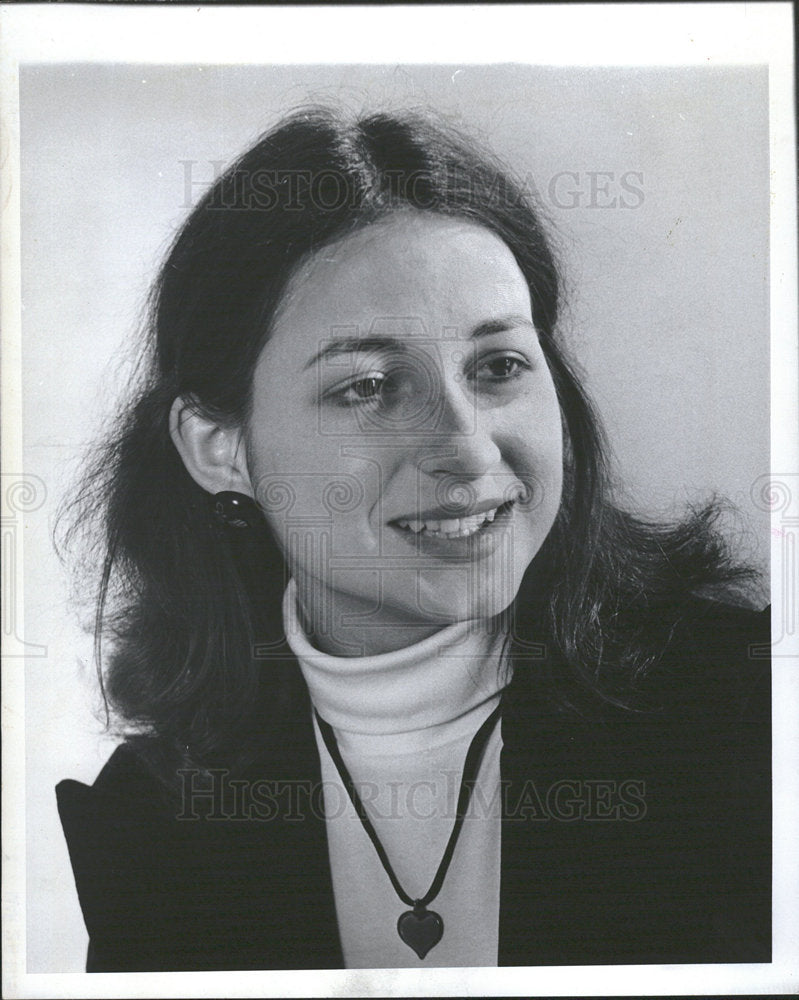 1975 Press Photo Janice Hall opera singer Grand solo  - Historic Images