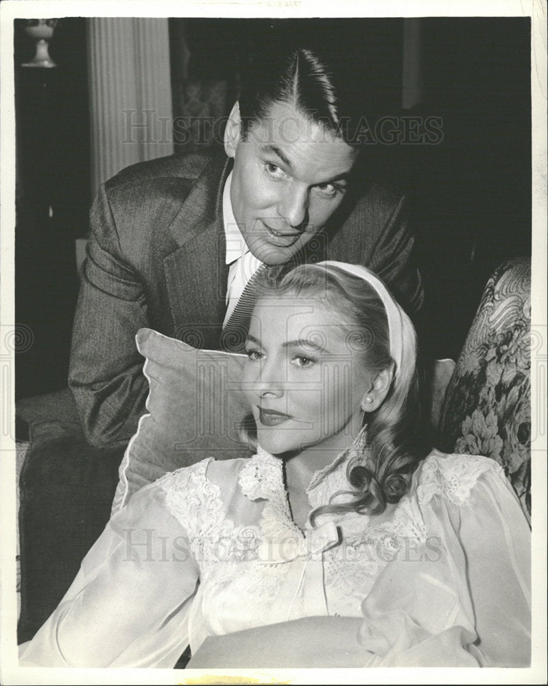 1957 Joan Fontaine American Actress Chicago-Historic Images