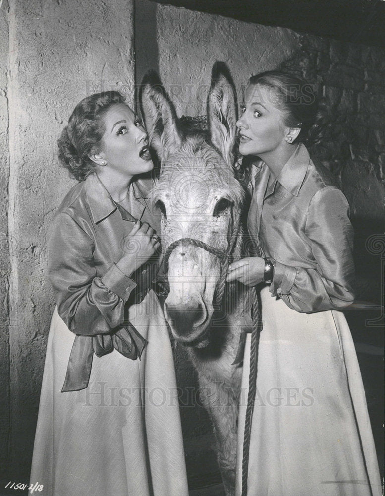 1959 Press Photo Joan Fontaine American Actress - Historic Images