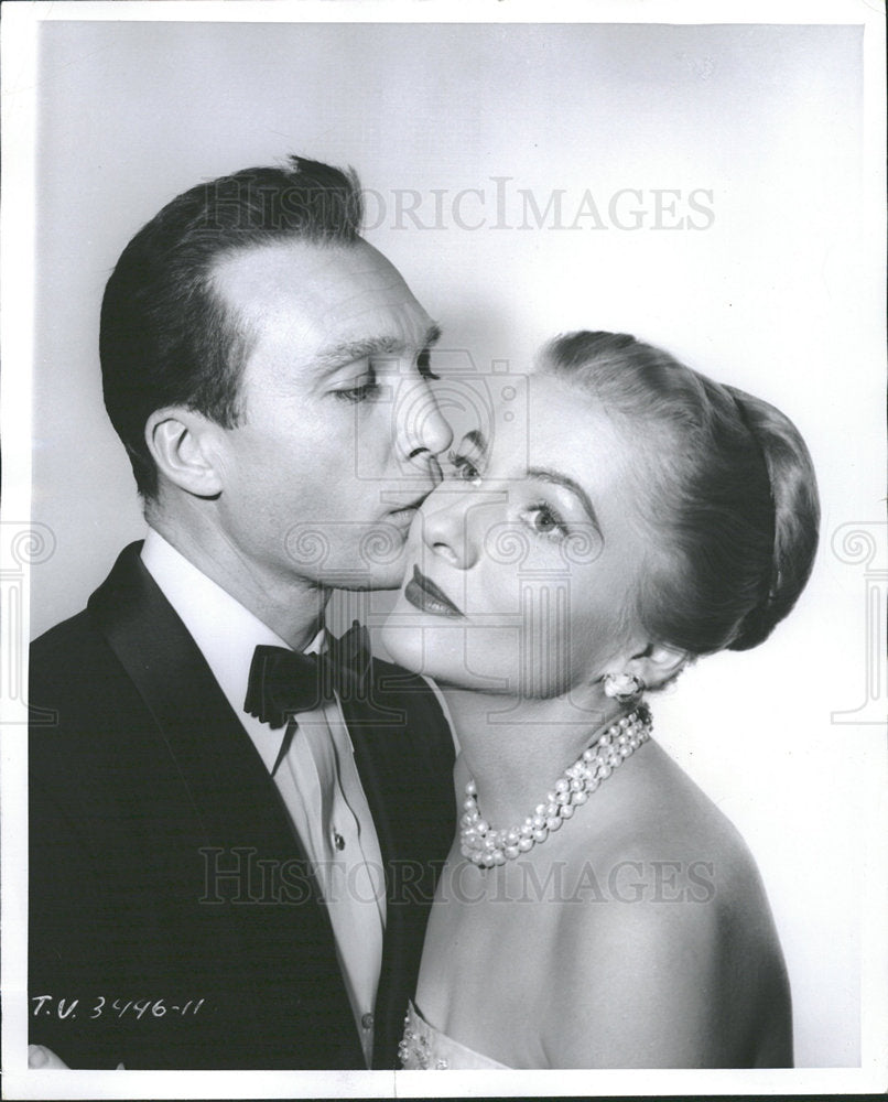 1956 Press Photo Joan Fontaine British American Actress - Historic Images