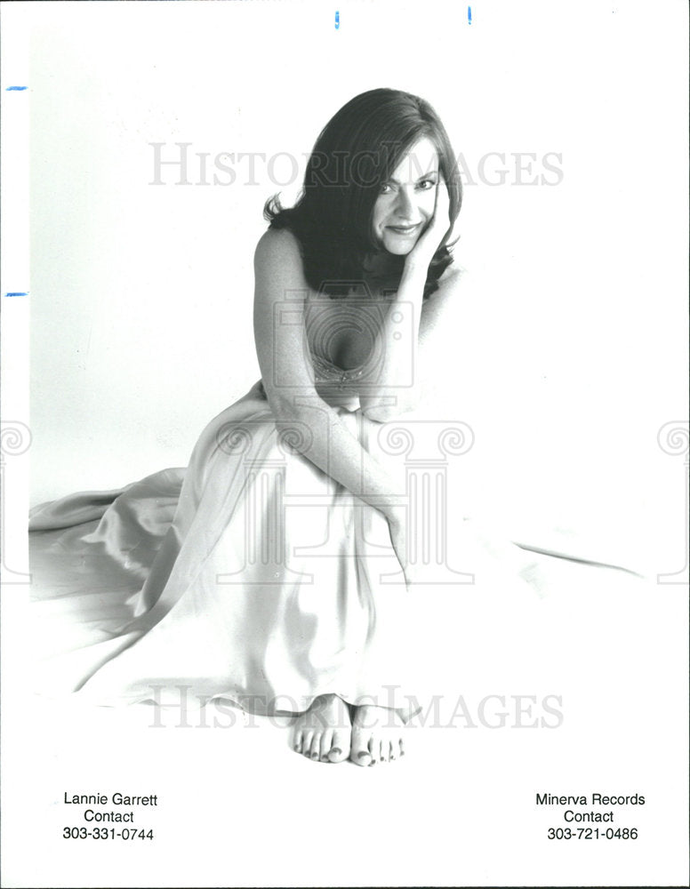 1996 Press Photo Lannie Garret Musician - Historic Images