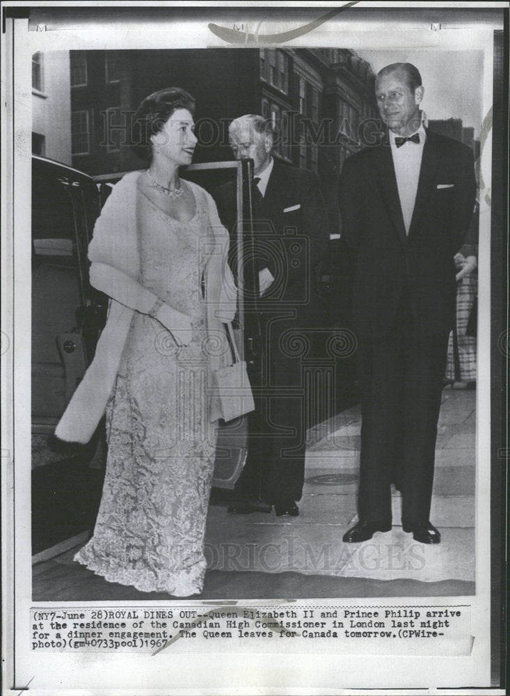 1967 Press Photo Queen Elizabeth II  Prince Philip - Historic Images